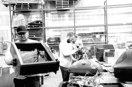 完善電子垃圾回收處理體系，已成電子產(chǎn)品銷售后的當(dāng)務(wù)之急